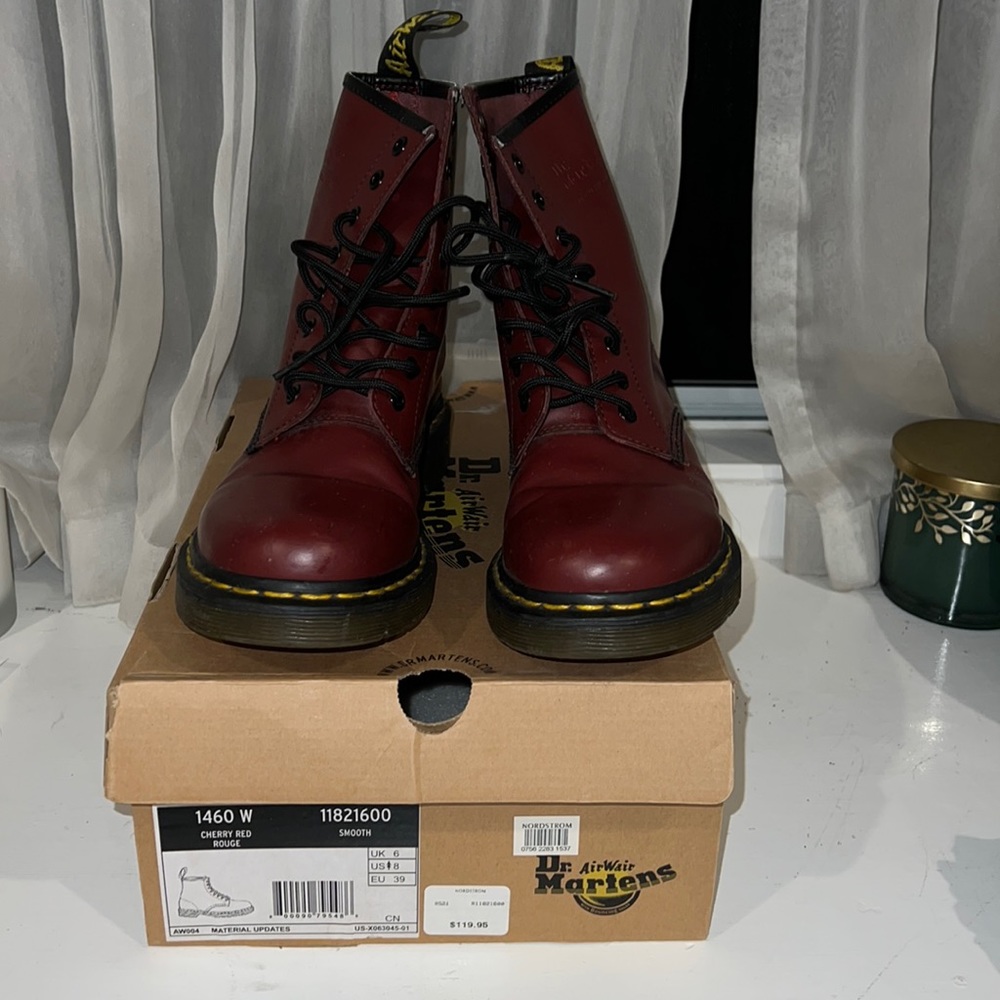 Dr Martens 1460 Cherry Red Rouge Uk6 used boots